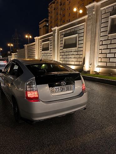 prius 30 tuning: Toyota Prius (2-ci nəsil) hibrid hetçbek - Gümüşü gövdə rəngi, qara — 4