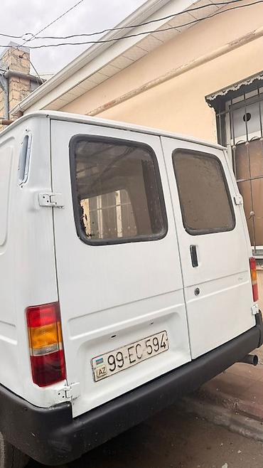 1999 ford transit: Ford Transit: 1 l | 1999 il 2000 km Van/Minivan — 2