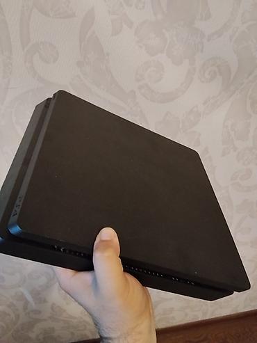 playstation diski: 2 ay ev seraitinde islenib icinde oyunlu pultunun biri qutusunnan bele — 4