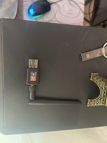 вай фай адаптеры: USB Wi‑Fi адаптер с внешней антенной - Стандарт: 802.11ac — 1