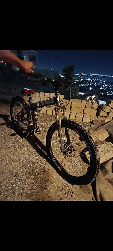 velosiped enduro: Satılır sonu 180azn real alıcılar yazsın heç bir problemi yoxdur — 1