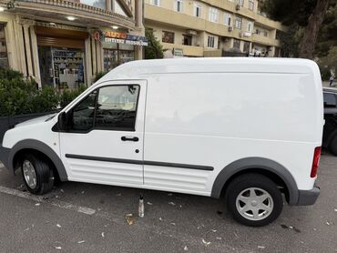 аренда форд транзит в баку: Ağ rəngli Ford Transit Connect furgon. Bu model ticarət daşımaları