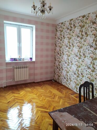 Köhnə tikili: Mənzil – çoxmərtəbəli daş binada - Plan: ayrıca otaq, mətbəx, sanitar — 7