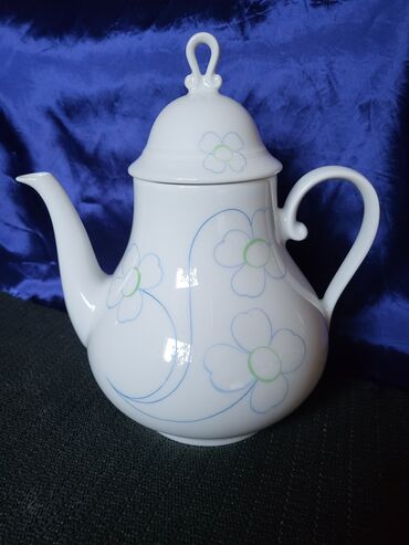 Čajnici: Bokal nov Johann Seltmann Bavaria,Mocartova forma 70te. Redak bokal na lalafo.rs — 4 Čajnici: Bokal nov Johann Seltmann Bavaria,Mocartova forma 70te. Redak bokal — 4