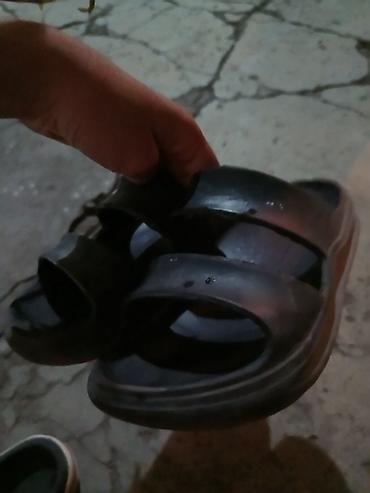 crocs 40: Мужские сандалии, 36.5, 37, Б/у, цвет - Черный — 1