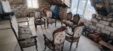 стул в стиле прованс: Palıddan hazırlanmış əl işidir. Restovrosiya olunmalıdır
