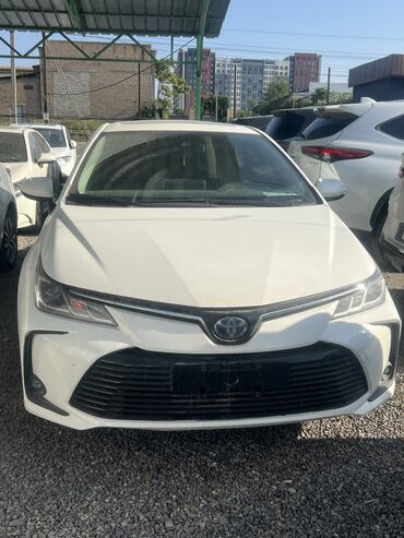 tayota runx: Toyota Corolla: 2020 г., 1.8 л, Вариатор, Гибрид, Седан