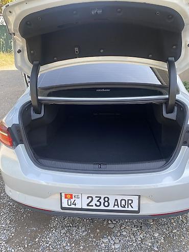 Продажа авто: Renault Samsung SM6: 2020 г., 1.3 л, Автомат, Бензин, Седан — 8