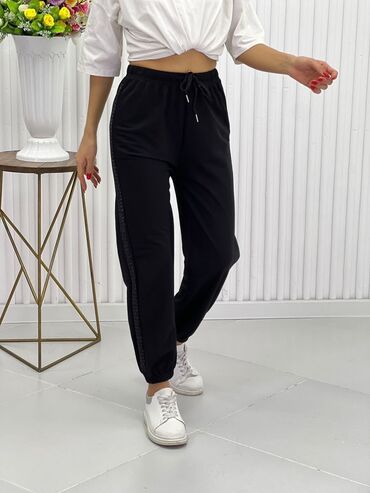 женская джинсовая одежда больших размеров: Брюки цвет - Черный