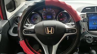 кузов калак: Honda Fit: 2012 г., 1.5 л, Автомат, Хэтчбэк — 5