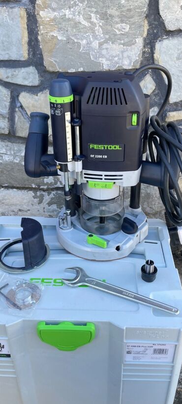 Alətlər: Festool frez şaquli kesiçi