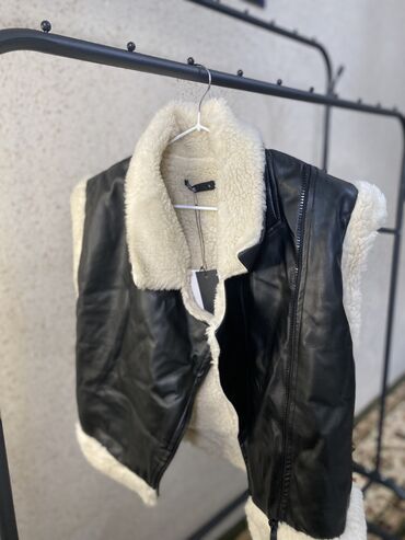 кожаная мужская куртка: Куртка S (EU 36), M (EU 38), L (EU 40)