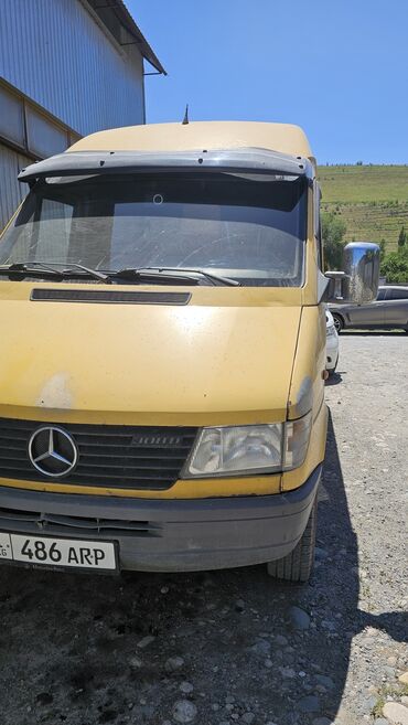 спринтер шасси: Mercedes-Benz Спринтер: 1996 г., 2.9 л, Автомат, Дизель, Бус