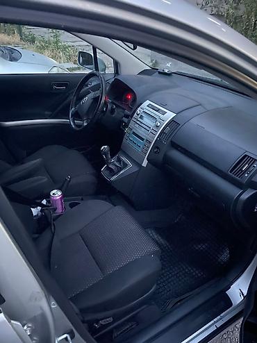 mark x: Toyota Corolla Verso: 2008 г., 2.2 л, Механика, Дизель — 8