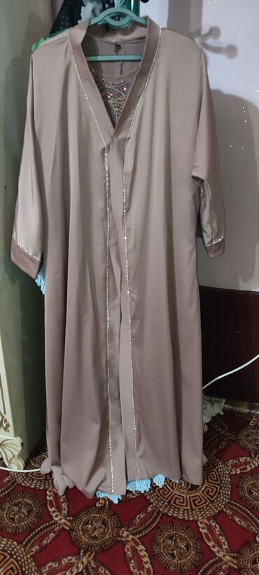 хиджаб одежда: Абая 52 размера надевала один раз покупала за 4 отдам за 2 тысяч