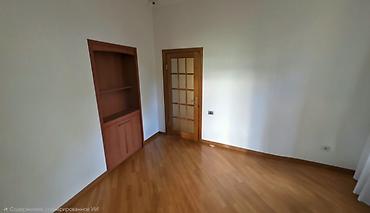goranboyda ev satilir: Bakı, Montin, 5 otaqlı, Köhnə tikili, m. Nəriman Nərimanov, 175 kv. m — 1