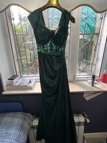 Ziyafət donları: Ziyafət geyimləri dəsti - Brend: Bellabona (etiketlidir). - Modellər — 5