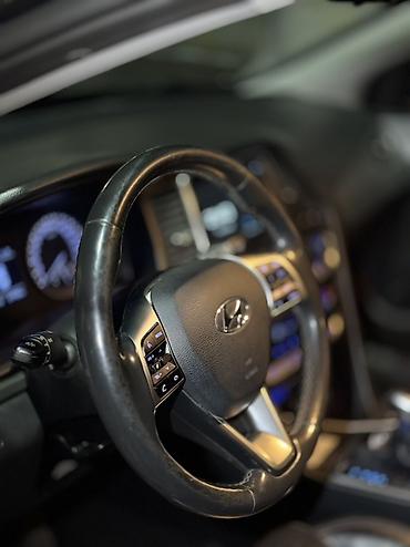 Hyundai: Hyundai Sonata: 2017 г., 2 л, Автомат, Газ, Седан at lalafo.kg — 15 Hyundai: Hyundai Sonata: 2017 г., 2 л, Автомат, Газ, Седан — 15