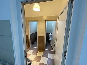 Magacini i radionice: U našoj ponudi su dva nova objekta na 15 ari placa - kancelarijski — 17