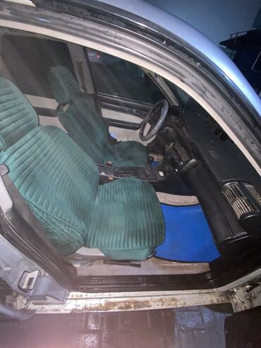 Audi: Audi 100: 1991 г., 2.3 л, Механика, Бензин, Седан — 8