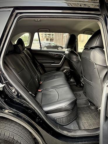 Toyota: Toyota RAV4: 2020 г., 2.5 л, Вариатор, Гибрид, Кроссовер — 8