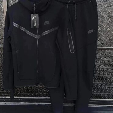 Trenerke: Veličine
od S do 2XL
Cena 4400 din na lalafo.rs — 8 Trenerke: Veličine
od S do 2XL
Cena 4400 din — 8