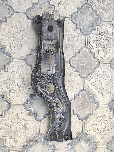 Mostlar: Məhsul: Sayfa 132 kuza Avtomobil alt çərçivəsi/travers (metal karkas — 2