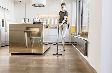 Строительные пылесосы: Karcher WD 2s хозяйственный пылесос для сухой и влажной уборки новые в — 4