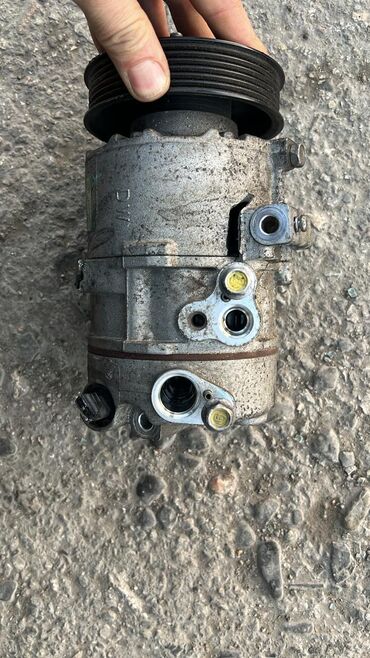 Kompressorlar: İşlənmiş avtomobil kondisioner kompressoru. Hava axını yaratmaq və — 8