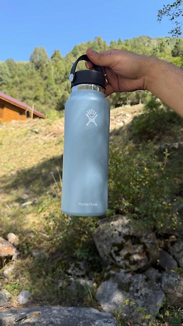 изотоник: Термобутылка Hydro Flask с крышкой-переноской - Объем: ориентировочно — 4