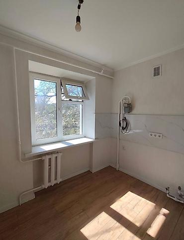 кольбаев: 3 комнаты, 61 м², Аламедин-1 мкр 105 серия, 4 этаж, Свежий ремонт — 4