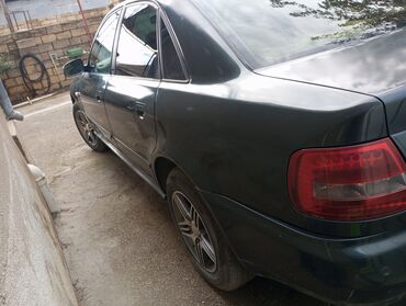 audi a4 1 6 mt: Audi A4: 1.9 l | 1996 il Sedan