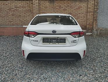 taiota levin: Toyota Levin: 2023 г., 1.8 л, Вариатор, Гибрид, Седан — 6