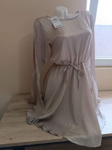 ninia haljine kupujemprodajem: Svašta nešto do 500
Od S,M,L,XL