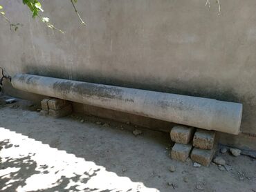 demir qapi islenmis: Beton çən 70 letrə yaxın su tutur sınığı çatı yoxdu ancaq şirin su