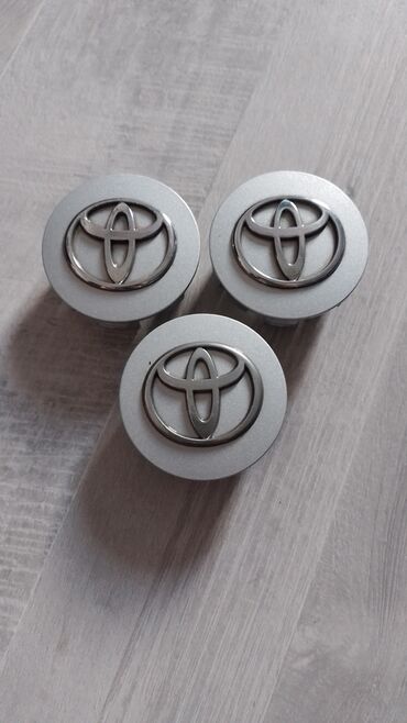 колпачки на титановые диски: Оригинальные б/у колпачки для дисков Тойота заглушки