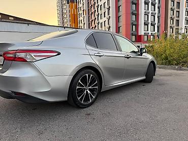 corolla 2016: Toyota Camry: 2020 г., 2.5 л, Вариатор, Гибрид, Седан — 6