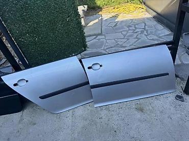 vag com cena: OPLATE VRATA VW GOLF 5 DESNA STRANA | Cena je po kom desna strana za — 1