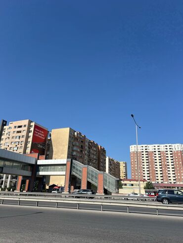 купля продажа квартир в баку: 20 Yanvar Avtovağzal metrosuna 10dq məsafədə yerləşən Xırdalan