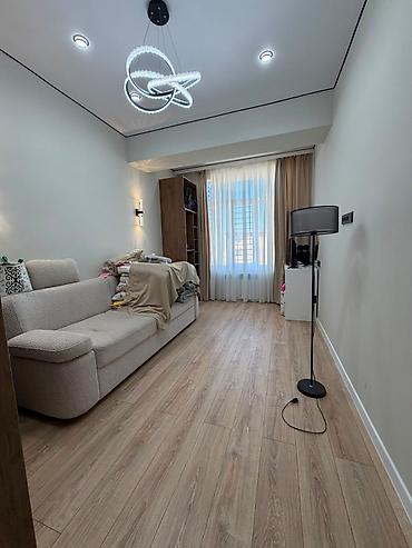 2 комнаты, 44 м², Восток-5 мкр Элитка, 4 этаж, Дизайнерский ремонт