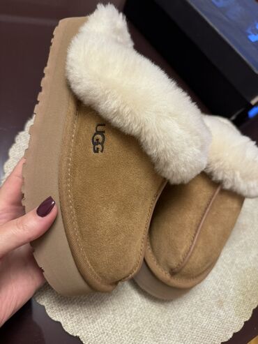 женские велюровые тапочки: Tərliklər, Ölçü: 36, rəng - Qəhvəyi, Yeni