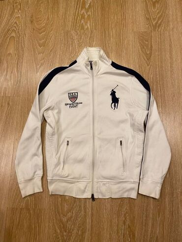 kişi üçün palto: Зип Polo ralph lauren Usa
оригинал 
Размер: M
Сост:9/10