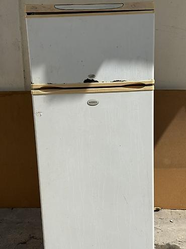 kondensator satışı: NORD markalı iki qapılı soyuducu - Üst hissədə ayrıca dondurucu — 1