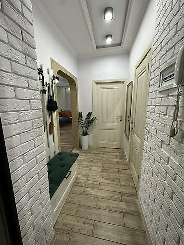 один: 2 комнаты, 54 м², бульвар Эркиндик Элитка, 4 этаж, Косметический ремонт — 1