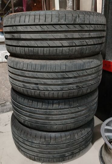 диски на делику: Б/у Шина Tracmax 225 / 50 / R 17