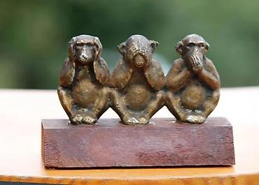 Figure: Vintage Skulptura Statua Tri Mudra Majmuna Bronza Deco. Vintage. Tri — 1