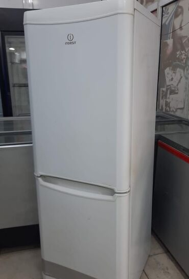 ekran sekilleri: Холодильник Indesit