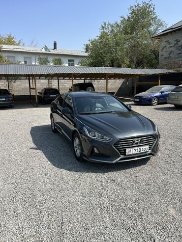 мотоцикл с автоматической коробкой передач: Hyundai Sonata: 2019 г., 2 л, Автомат, Газ, Седан