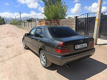 jac m3: Mercedes-Benz C-Class: 1994 г., 1.8 л, Механика, Бензин, Седан — 3