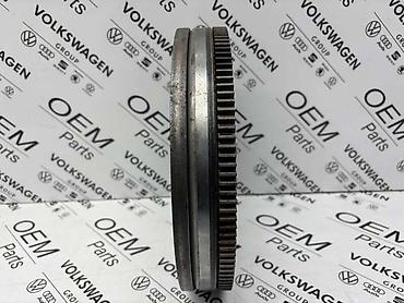 skuter do 200e: ZAMAJAC ZA VOLKSWAGEN POLO, UP!, T-ROC . - 04C 105 266 D | Zamajac — 4